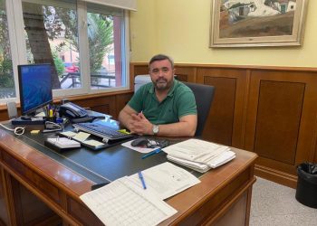 «El Centro de Salud necesita más recursos para afrontar esta pandemia»