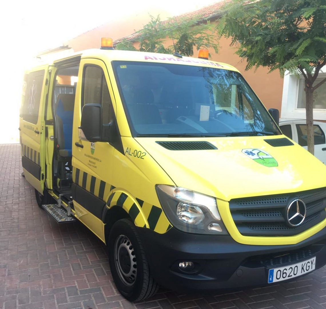 Los complejos deportivos contarán con una ambulancia