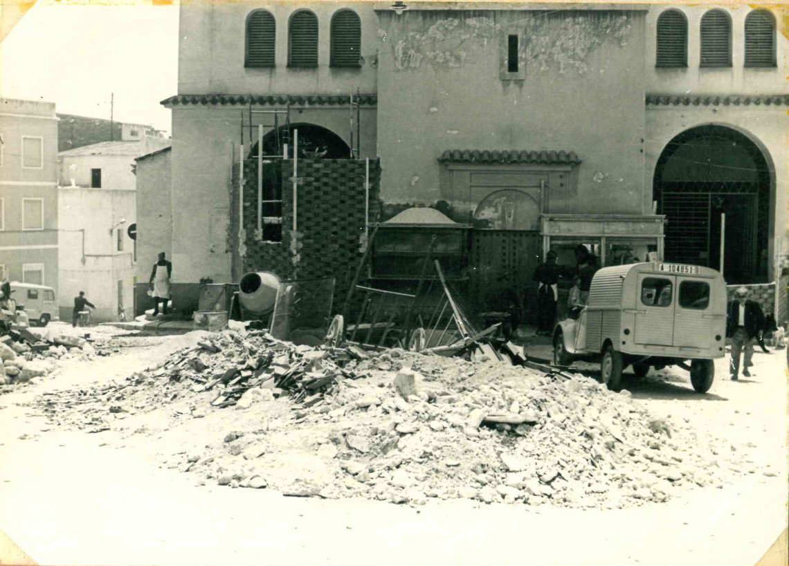 El Archivo Municipal dedica el Documento del Mes a la obra en el Mercado de Abastos