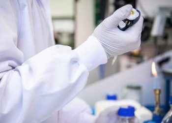 Un equipo del CSIC desarrolla fármacos antivirales para impedir el transporte del coronavirus dentro de las células