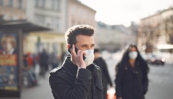 Un estudio muestra que los modelos tradicionales no pueden predecir con certeza la evolución de una epidemia