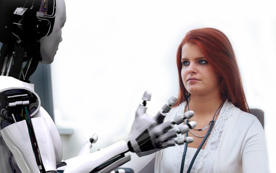 La robótica aplicada a la sanidad contribuirá a salvar vidas, asegura experto