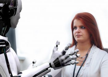 La robótica aplicada a la sanidad contribuirá a salvar vidas, asegura experto