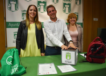 david-morcillo-concejal-turismo-y-desarrollo-económico-premios-model-en-alicante-fashion-week-petrer