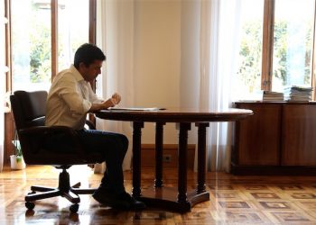 Mazón defiende la necesidad de buscar el mayor consenso posible para el futuro Centro de Congresos de Elche