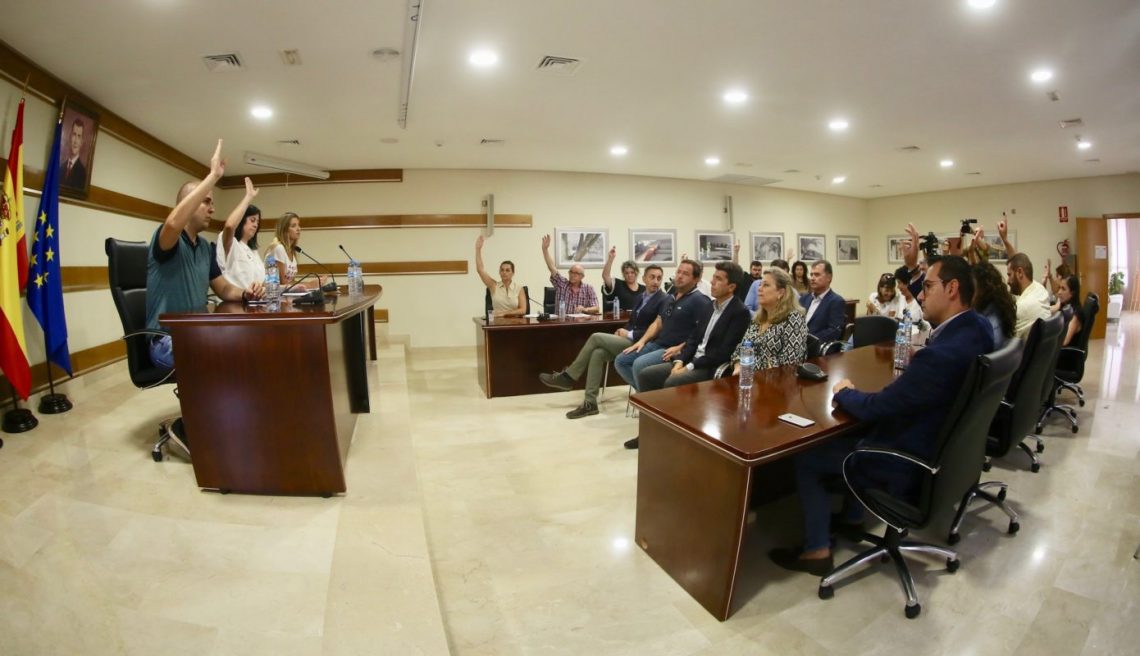 diputacion-carlos-monzon-visita-redovan-septiembre-2019