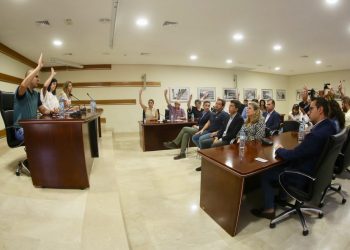 diputacion-carlos-monzon-visita-redovan-septiembre-2019