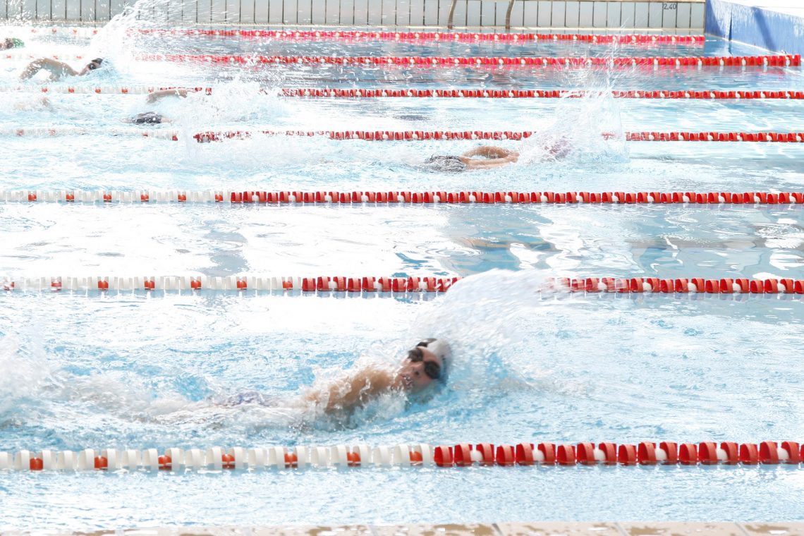 La Diputación distribuye cerca de un millón de euros entre deportistas de la provincia