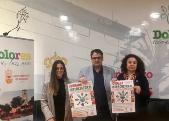 dolores-presentacion-jornada-intercultural-marzo-2019