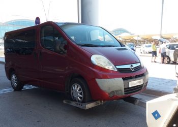 elche-aeropuerto-taxi-ilegal-junio-2019
