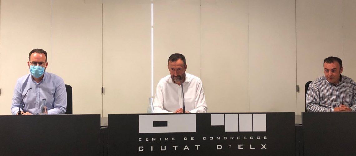 El alcalde pide extremar la precaución y usar la mascarilla para evitar una segunda oleada de coronavirus