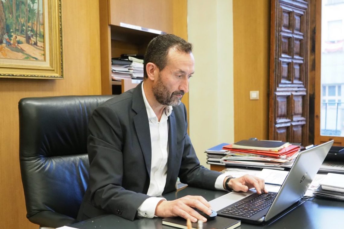 elche-carlos-gonzalez-alcalde-noviembre-2019