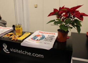 elche-escola-valenciana-acto-febrero-2020-3