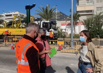 Movilidad instala semáforos para garantizar el paso peatonal seguro en tres enclaves de la ciudad