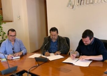 elche-firma-convenio-ayuntamiento-unio-de-llauradores-abril-2019