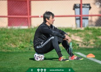 elche-futbol-pacheta-marzo-2020-03