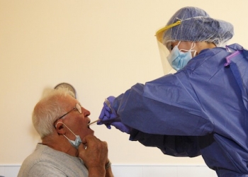 El Hospital del Vinalopó habilita una carpa médica para centralizar las pruebas diagnósticas de Covid19