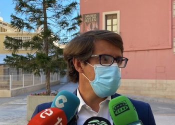 La Diputación invierte en Elche 40.000€ en la lucha contra la plaga del mejillón cebra