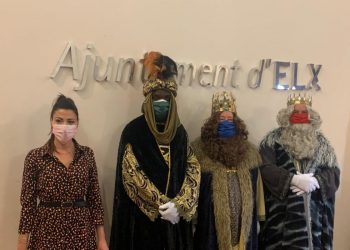 Fiestas también programa visitas a los Reyes Magos en la Rotonda del Parque Municipal