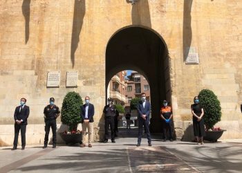 Elche se adhiere a los 10 días de luto por los fallecidos a causa del coronavirus