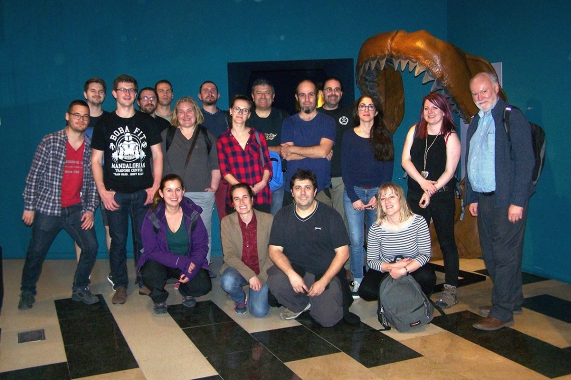 elche-museo-mupe-visita-asociacion-britanica-paleontologica-enero-2020