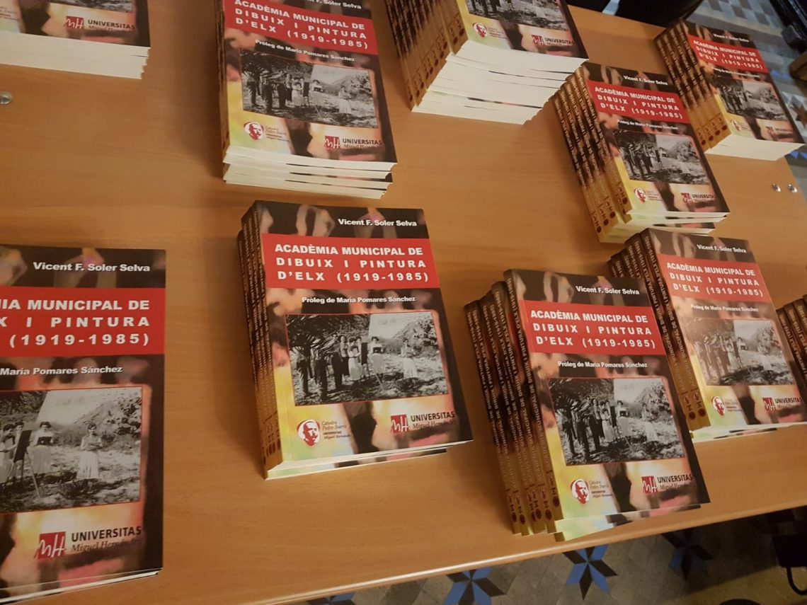 elche-presentacion-libro-escuela-municipal-de-dibujo-octubre-2019-7