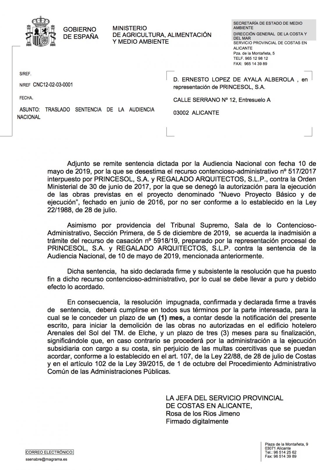 Costas da un mes para iniciar el derribo del hotel de Arenales del Sol