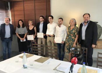 elche-rotario-entrega-premio-mejores-estudiantes-julio-2019-1