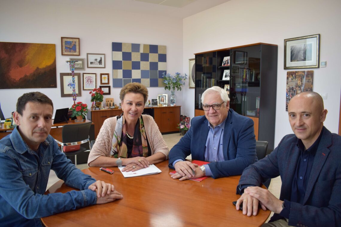 elche-umh-firma-convenio-con-la-asociacion-espanola-de-calzado-abril-2019