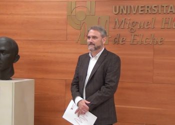 elche-umh-rector-agosto-2019