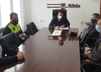 Elda firma la actualización del protocolo para la Protección de Víctimas de violencia de género