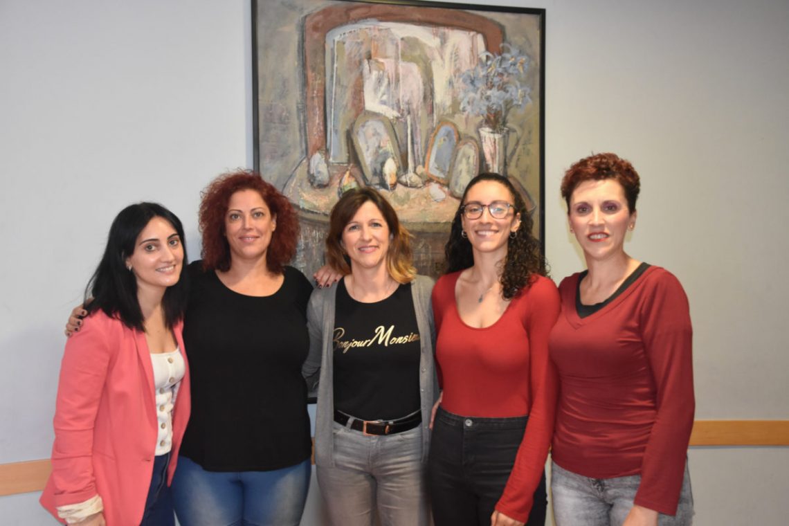 elda-alba-martinez-redactora-con-asamblea-feminista-noviembre-2019
