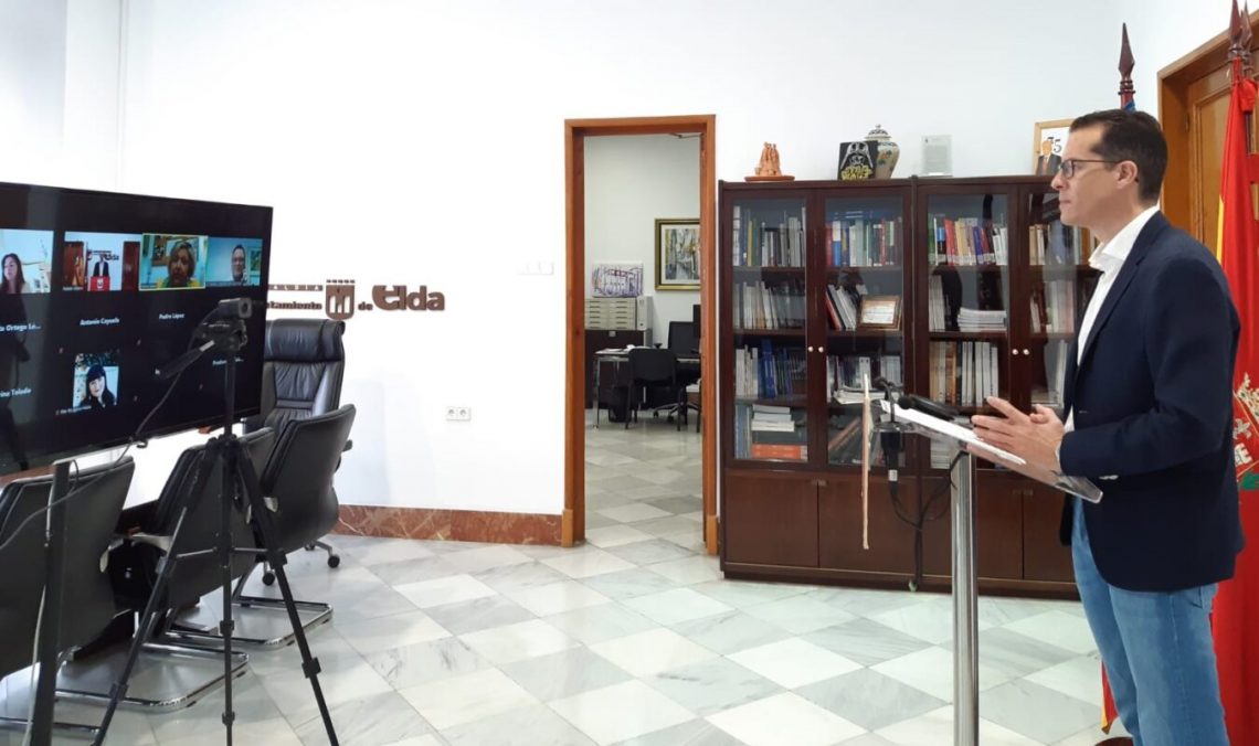 El Ayuntamiento de Elda aumenta la aportación económica a Cruz Roja y a Cáritas