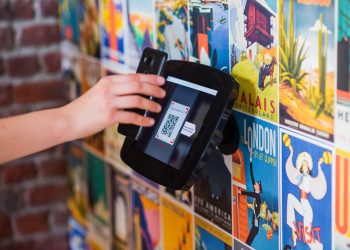 «El dinero físico tiene los días contados»