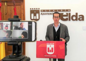 elda-campana-comercio-dia-de-la-madre-abril-2020-3