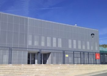 Labora ofrece en Elda formación en reparación de calzado, marroquinería y climatización para desempleados