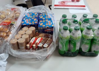 elda-donacion-comida-policia-local-marzo-2020