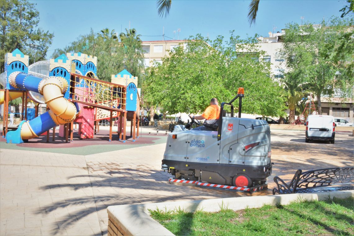 elda-fregadora-mayo-2019