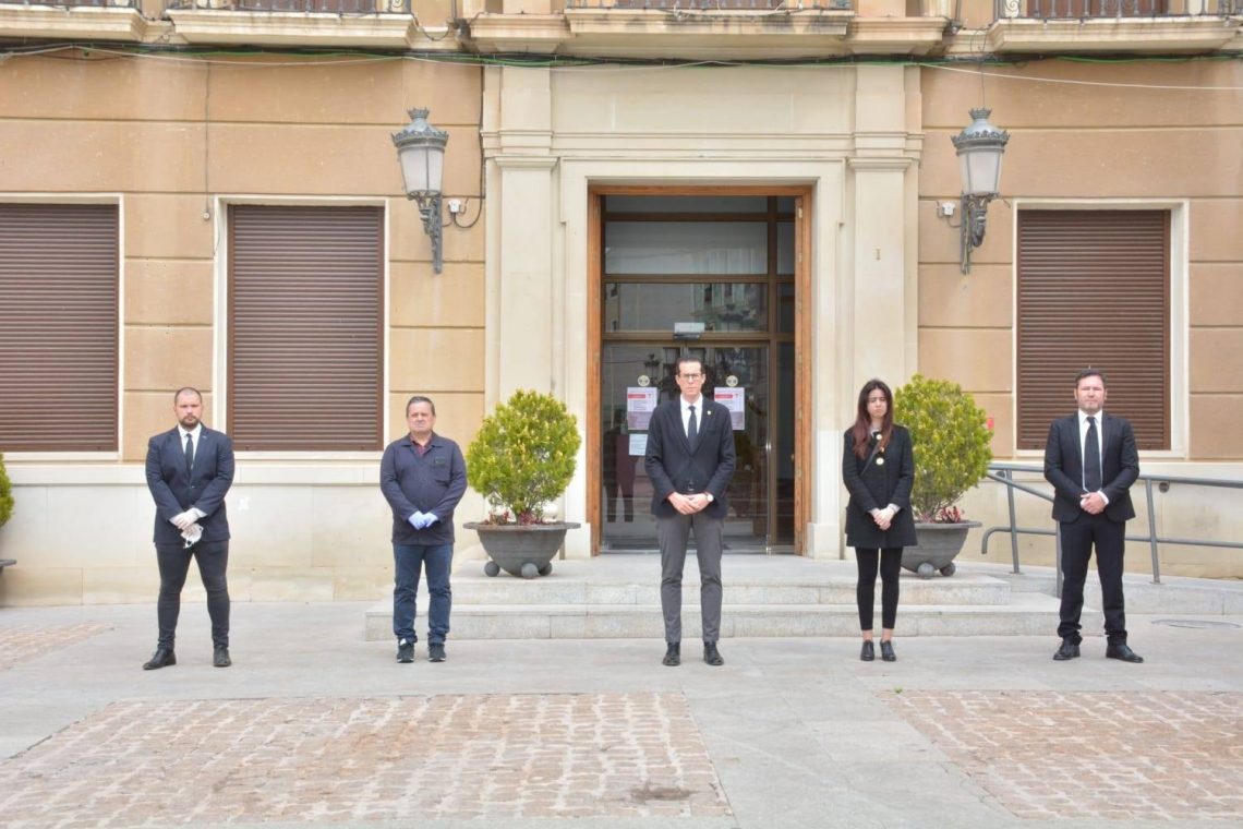 elda-minuto-de-silencio-mayo-2020