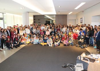 elda-petrer-miembros-ahuce-en-congreso-alcobendas-diciembre-2019-156