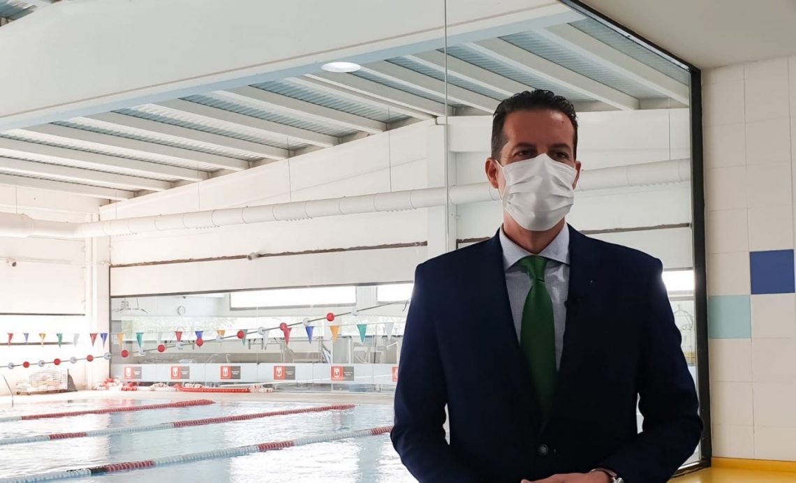 Deportes ha reabierto la Piscina Municipal Cubierta Nacho Gil con cita previa y aforo limitado