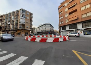 Elda comienza los trabajos de remodelación de la calle La Cruz para mejorar la accesibilidad