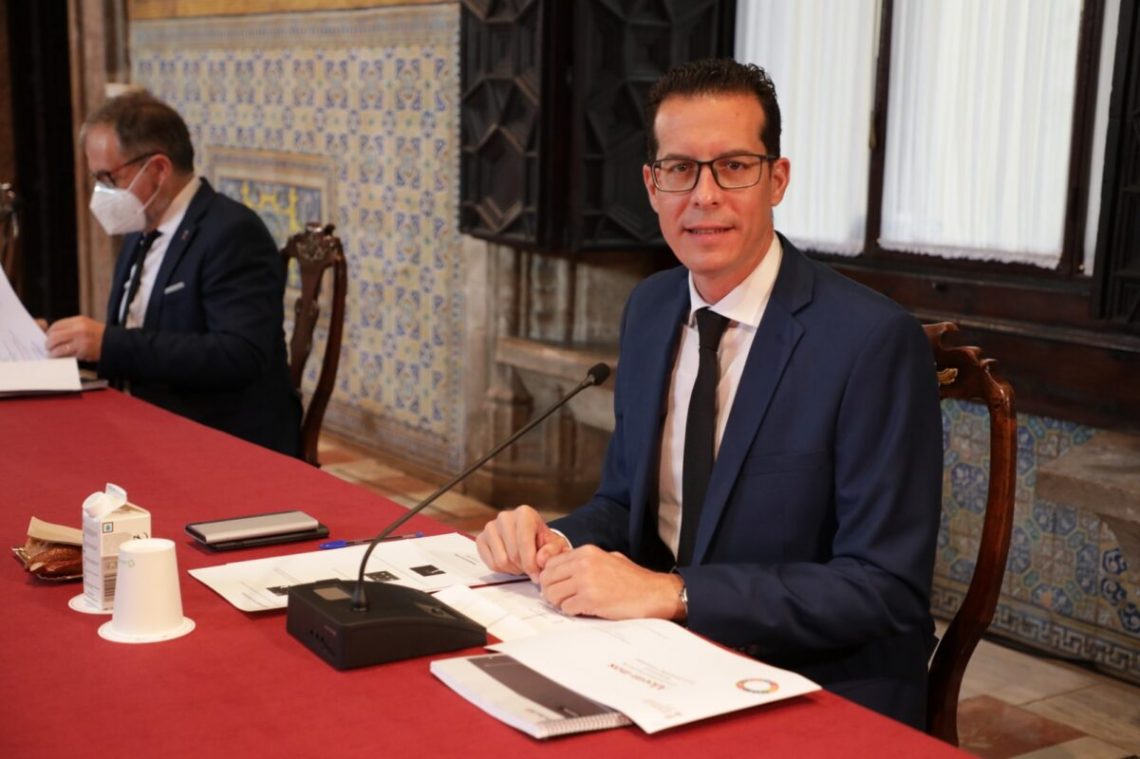 El alcalde de Elda participa en la primera reunión del Acuerdo para la Reconstrucción de la Comunidad Valenciana