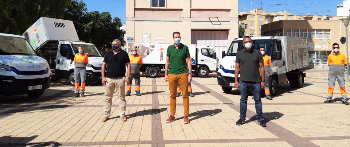 Elda y Fobesa continúan la renovación de la flota de limpieza y recogida de residuos