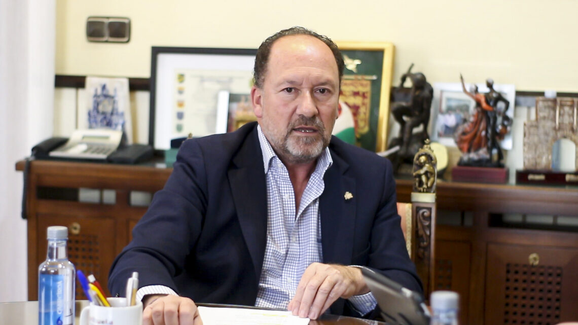 emilio-bascunana-alcalde-orihuela-1-enero-2019