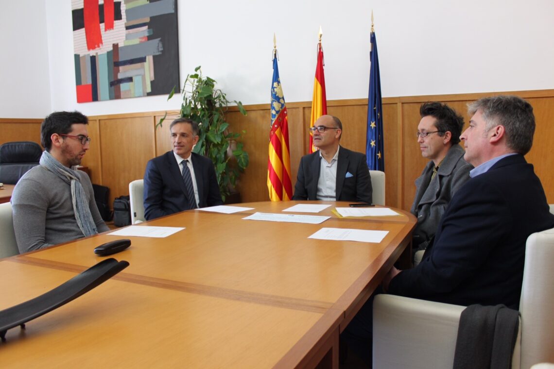 foto-entrega-recaudacion-concierto-aniversario-hidraqua-enero-2019-1