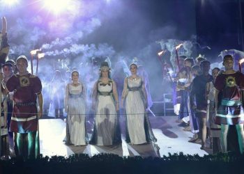 guardamar-desfile-fiestas-moros-y-cristianos-julio-2019