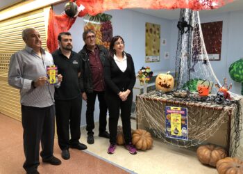 hallowen-party-mercado-central-vicente-deltell-concejal-elda-octubre-2018