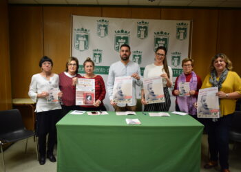 javier-martinez-concejal-igualdad-silvia-rodriguez-compromis-y-carmen-herrero-si-podem-petrer