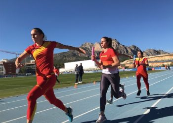 La Nucía, escala hacia Tokio